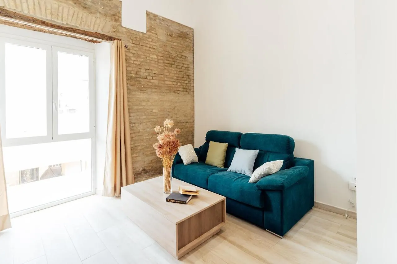 Mintystay - Penthouse Feria Seville Spain